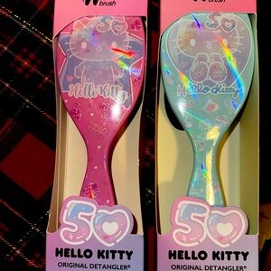 Hello kitty hairbrushes